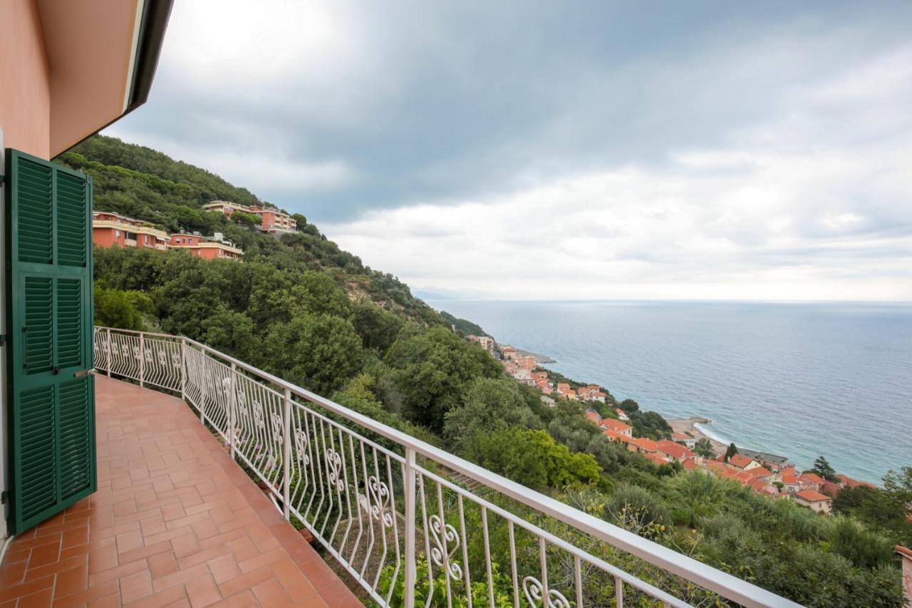 Villa Gio - Terrazza Nel Blu Берджеджи Экстерьер фото